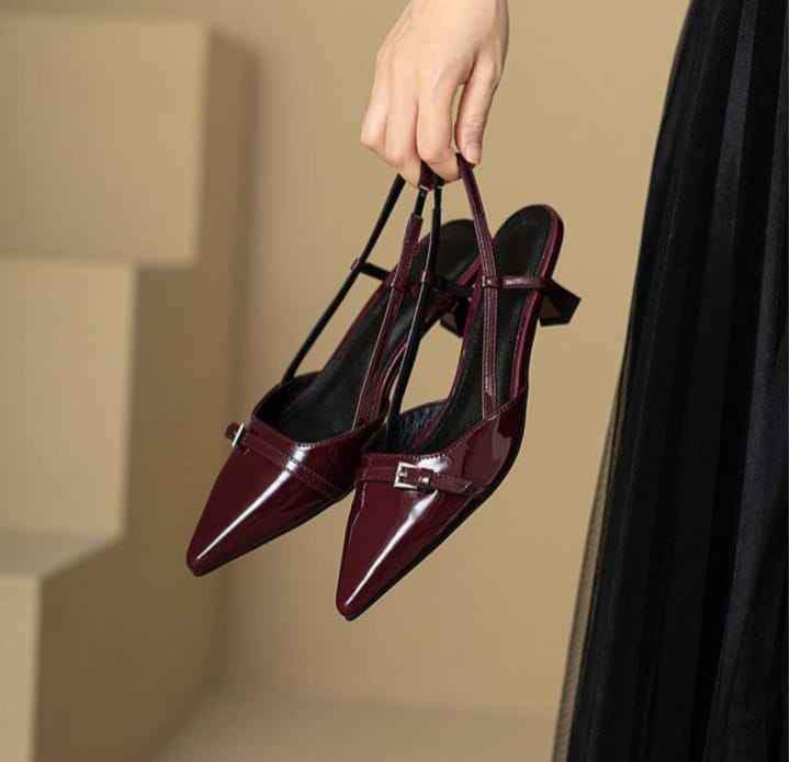 Pointed patent mules - Image 2